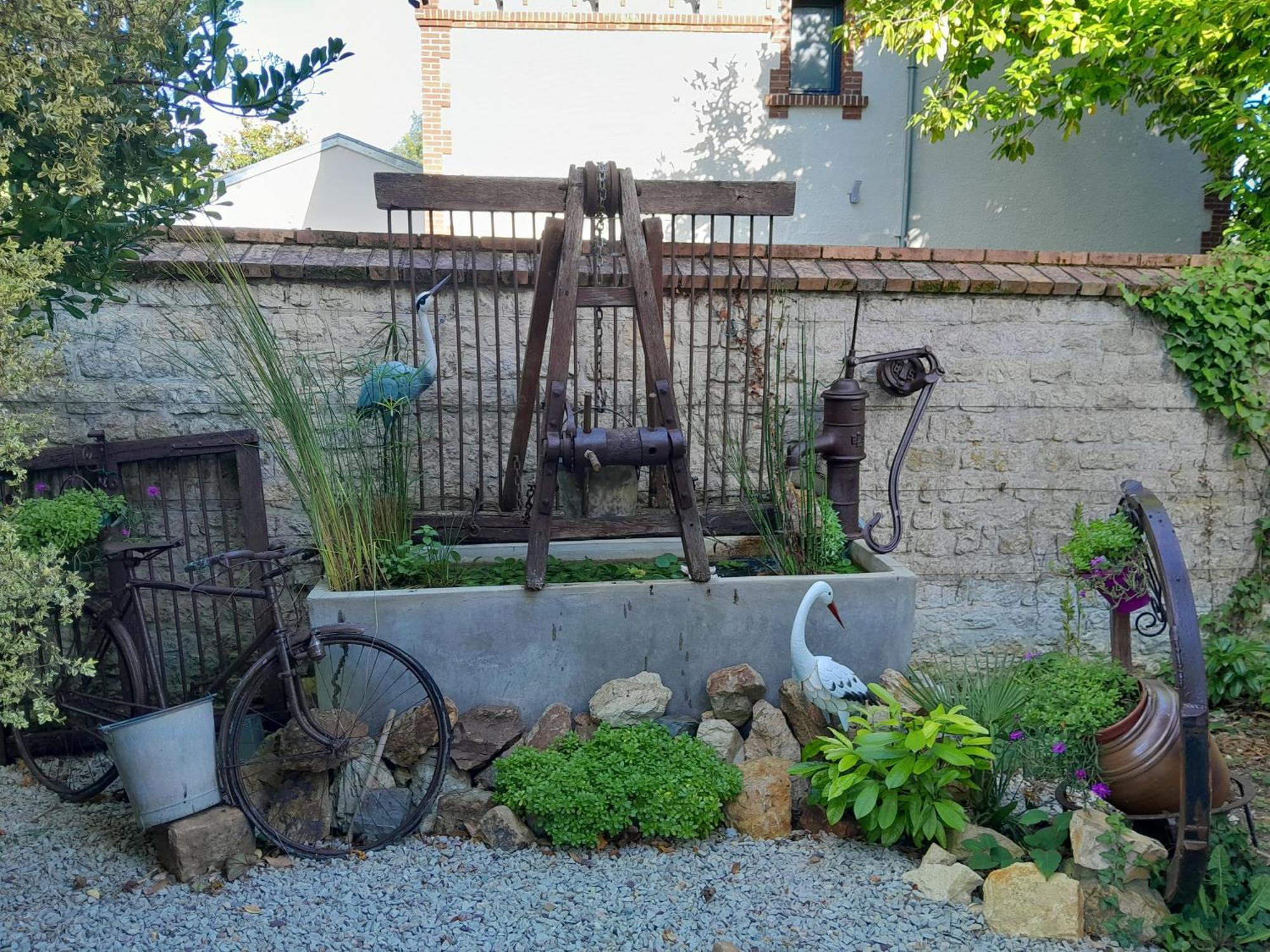 Le Madrigal Bed & Breakfast Mamers Exterior photo